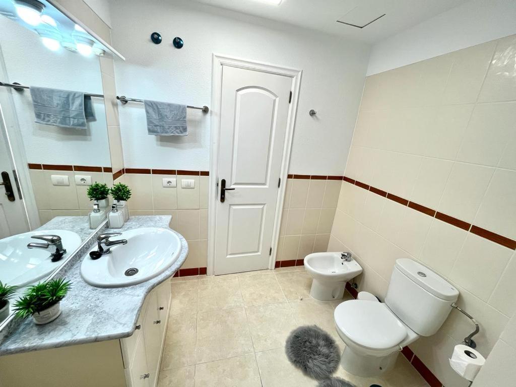 Great View Over The Ocean In Apartment Bianca With Wifi And Pool Chayofa Bagian luar foto